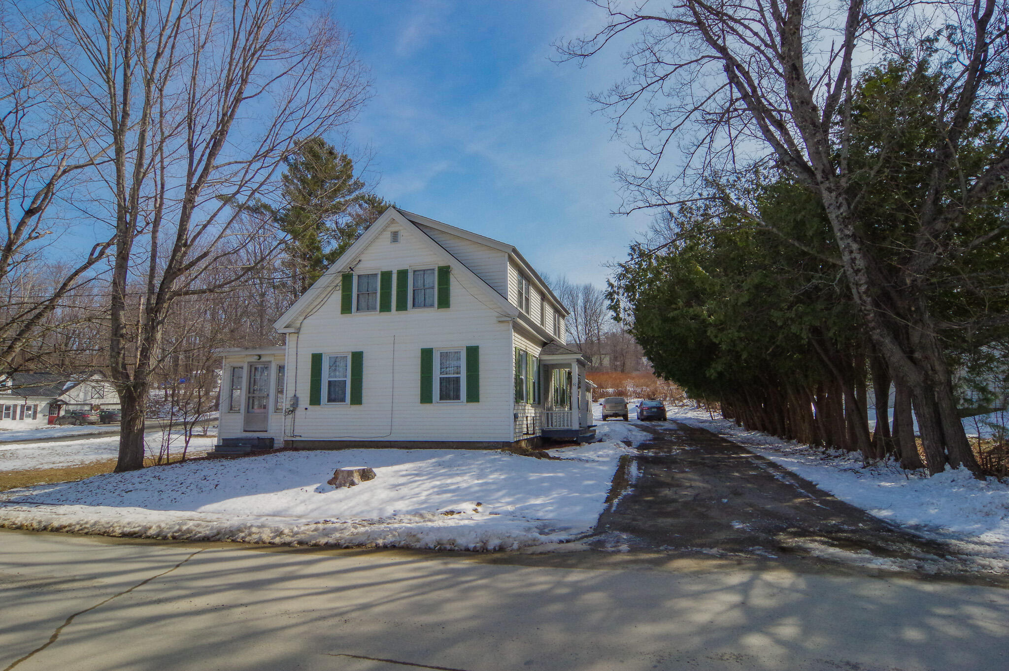 61 Pleasant Street Dexter ME 04930