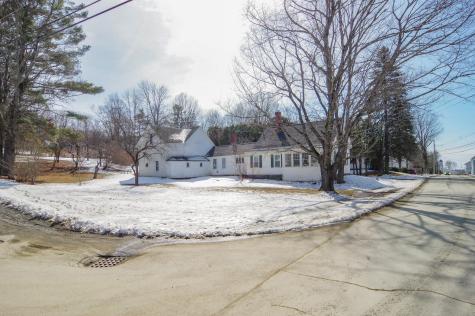 61 Pleasant Street Dexter ME 04930