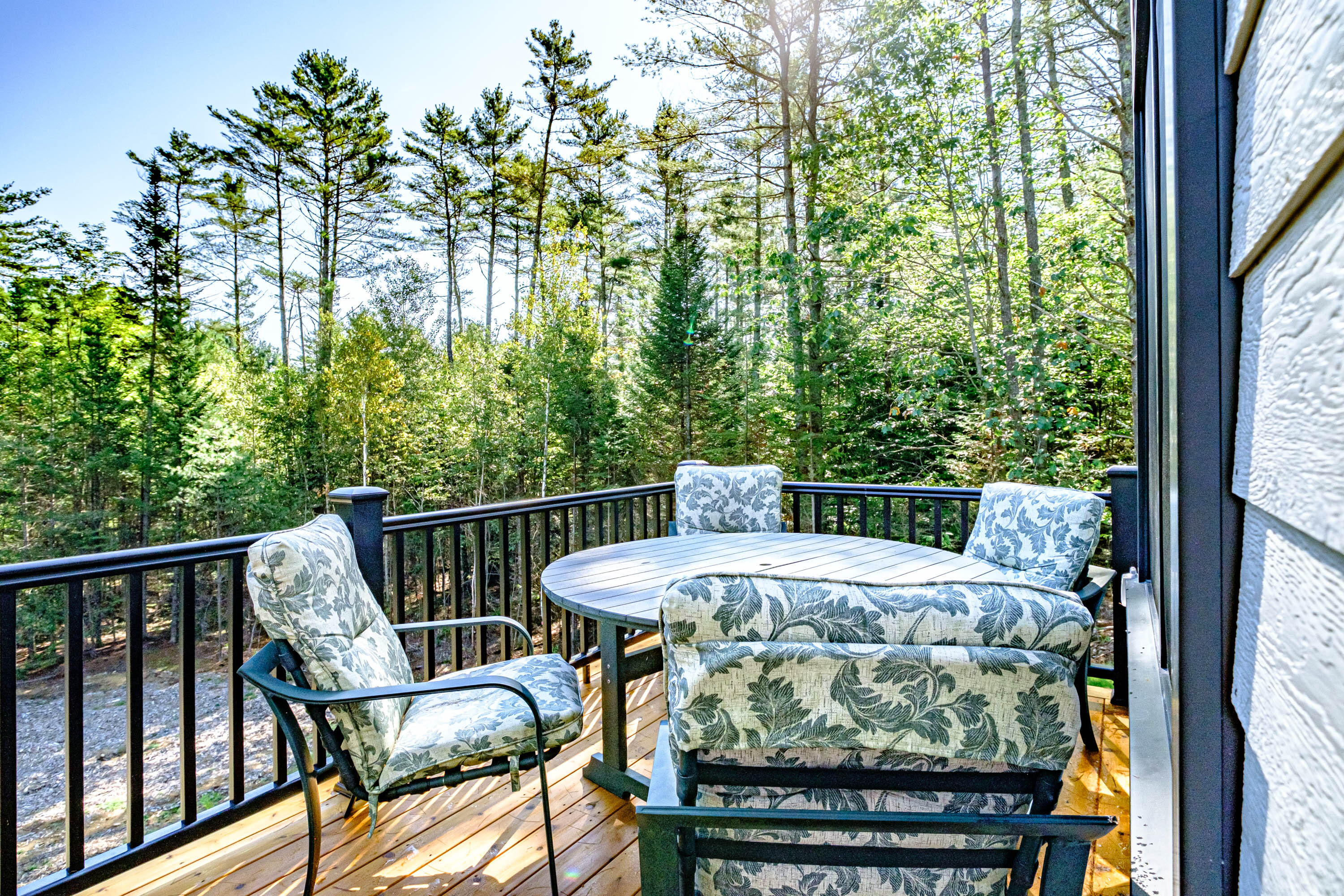 21 Cobblestone Farm Road Bethel ME 04217