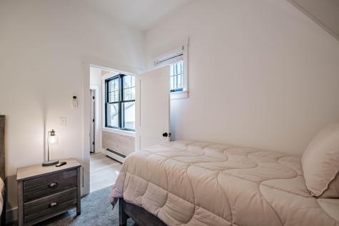 21 Cobblestone Farm Road Bethel ME 04217