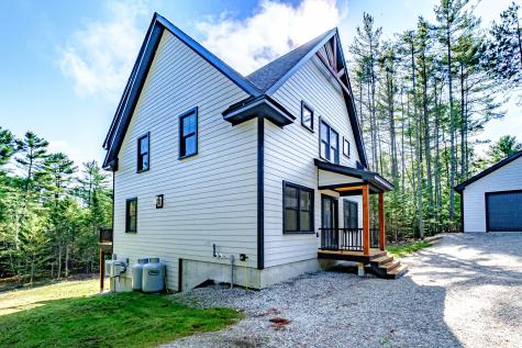 21 Cobblestone Farm Road Bethel ME 04217