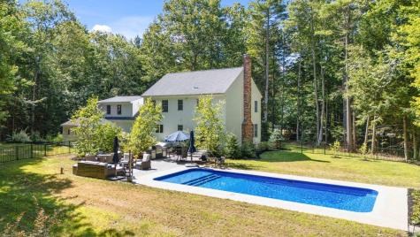 9 Halter Lane Gorham ME 04038