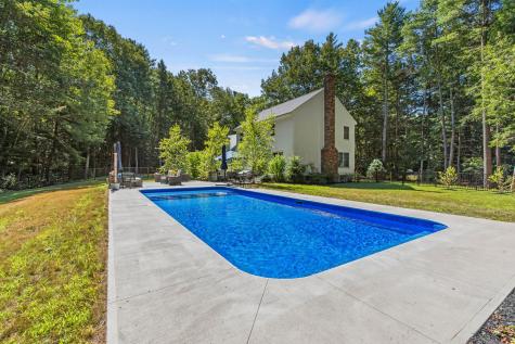9 Halter Lane Gorham ME 04038