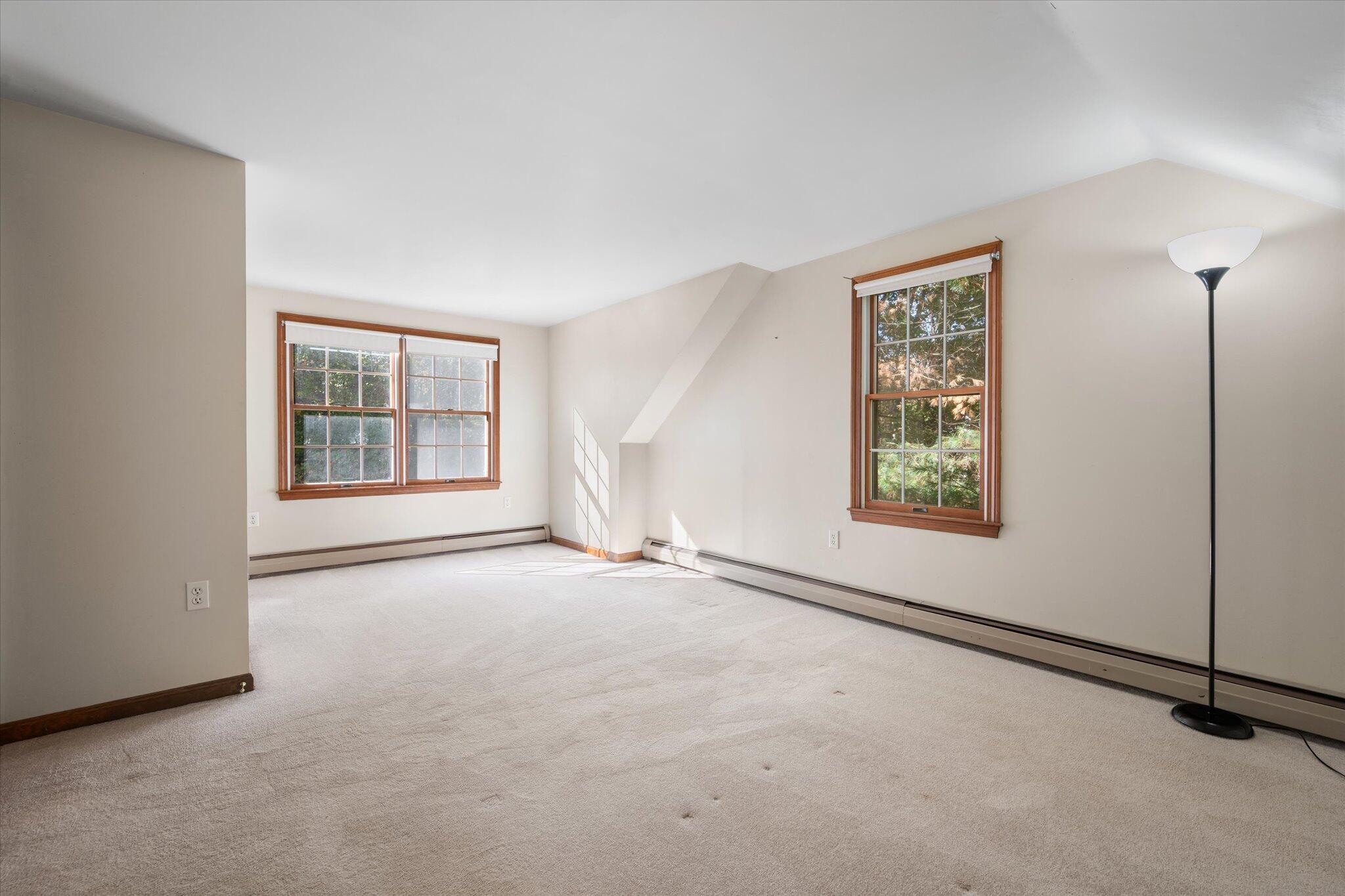 1234 Essex Street Bangor ME 04401