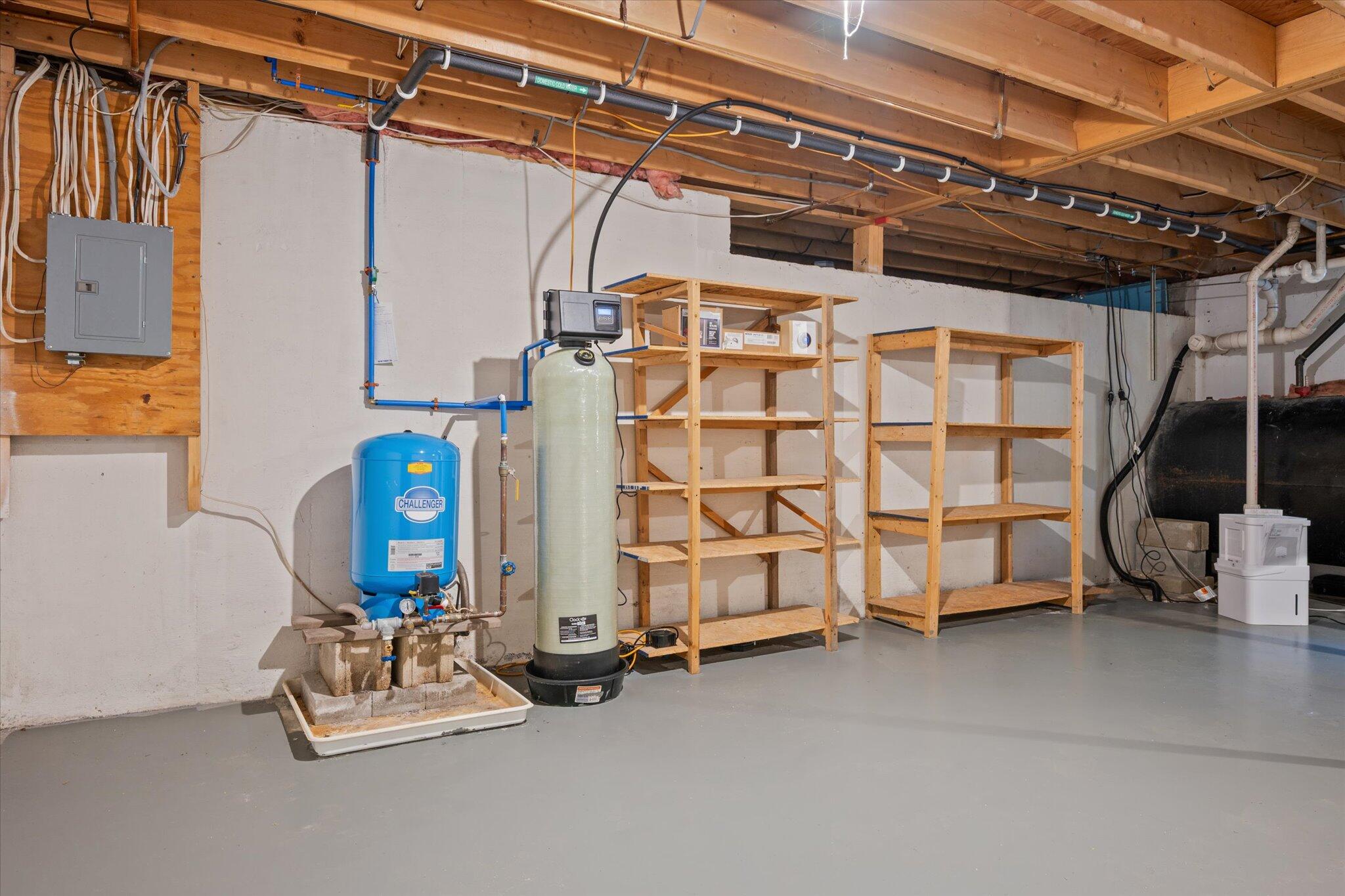 1234 Essex Street Bangor ME 04401