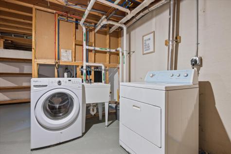 1234 Essex Street Bangor ME 04401