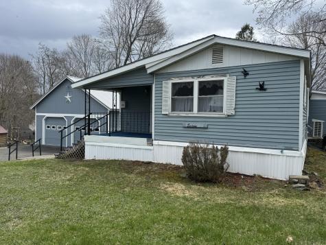 16 Pine Street Dexter ME 04930