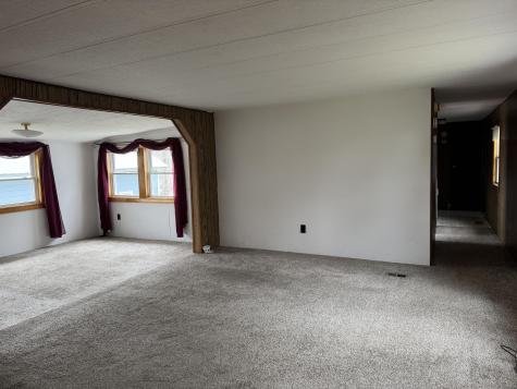16 Pine Street Dexter ME 04930