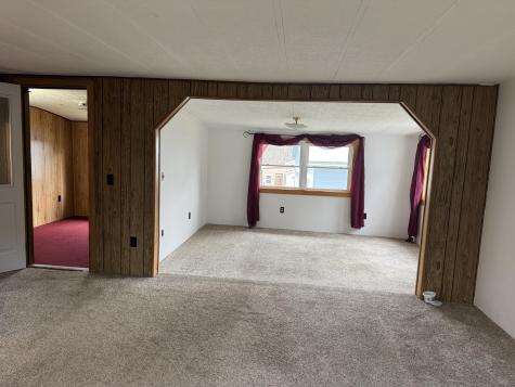16 Pine Street Dexter ME 04930
