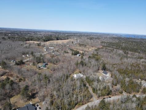 76 Trillium Trail Bangor ME 04401