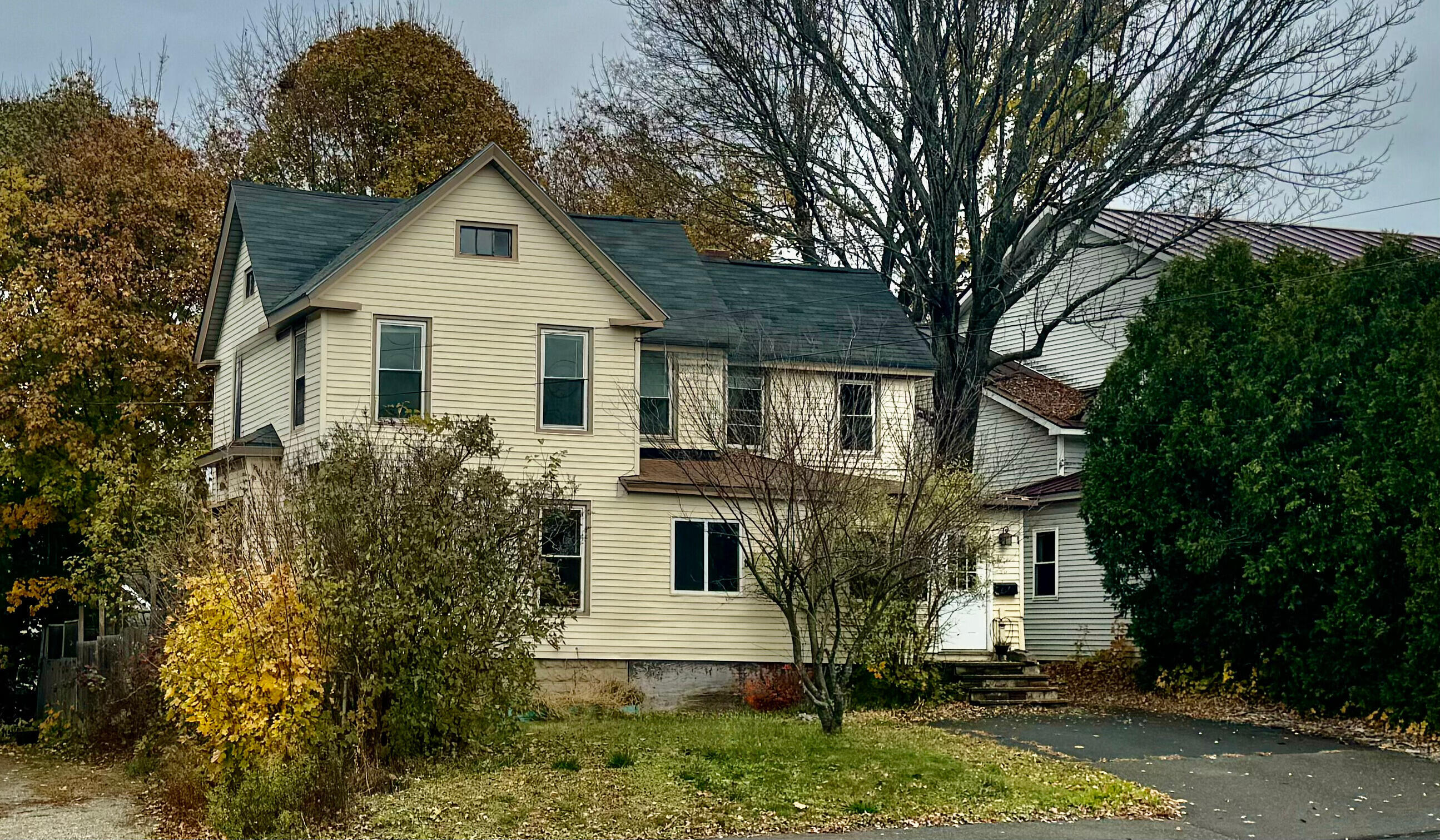 67 Eastern Avenue Augusta ME 04330