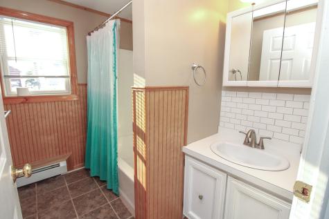 20 Earle Avenue Bangor ME 04401