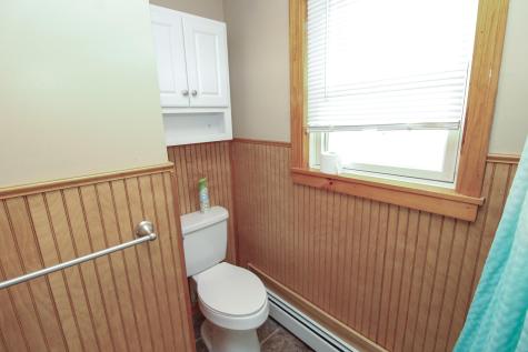 20 Earle Avenue Bangor ME 04401