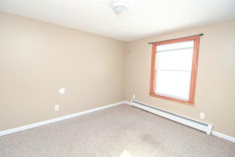 20 Earle Avenue Bangor ME 04401