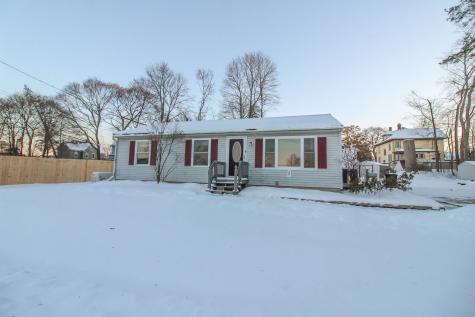 20 Earle Avenue Bangor ME 04401