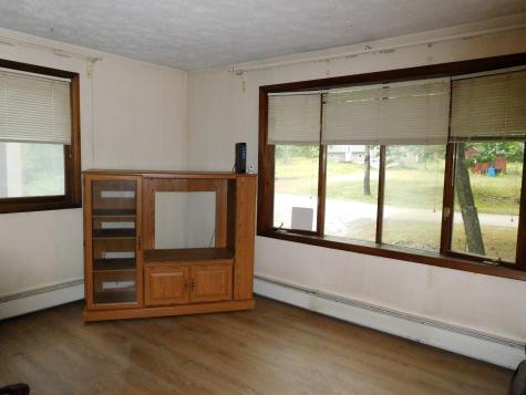 107 Riverside Drive Mechanic Falls ME 04256