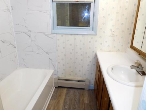 107 Riverside Drive Mechanic Falls ME 04256