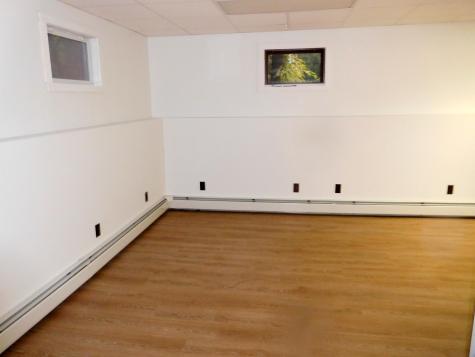 107 Riverside Drive Mechanic Falls ME 04256