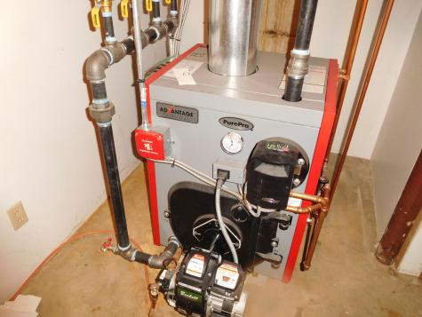 107 Riverside Drive Mechanic Falls ME 04256