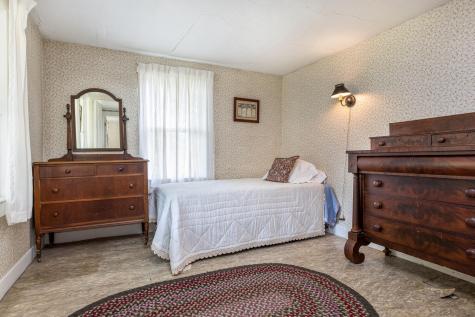 703 Richville Road Standish ME 04084