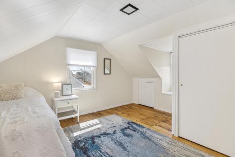 16 Meadow Way Cape Elizabeth ME 04107