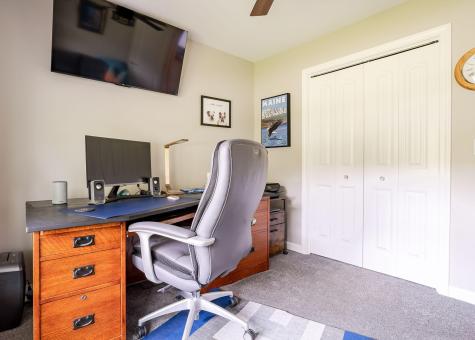 67 River Point Road Wiscasset ME 04578