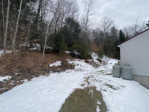 781 Center Minot Hill Road Minot ME 04258