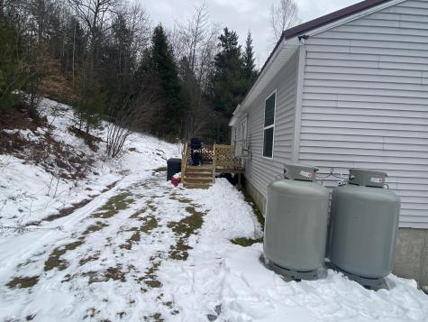 781 Center Minot Hill Road Minot ME 04258