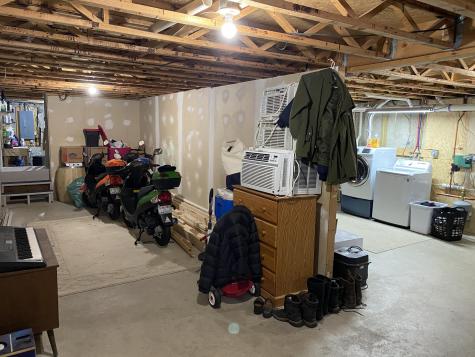 781 Center Minot Hill Road Minot ME 04258