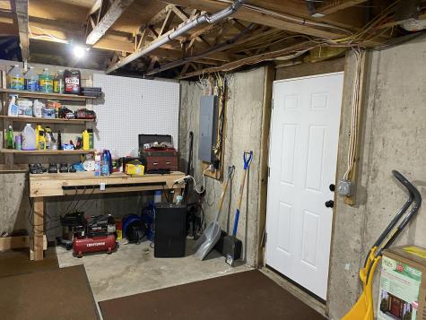 781 Center Minot Hill Road Minot ME 04258