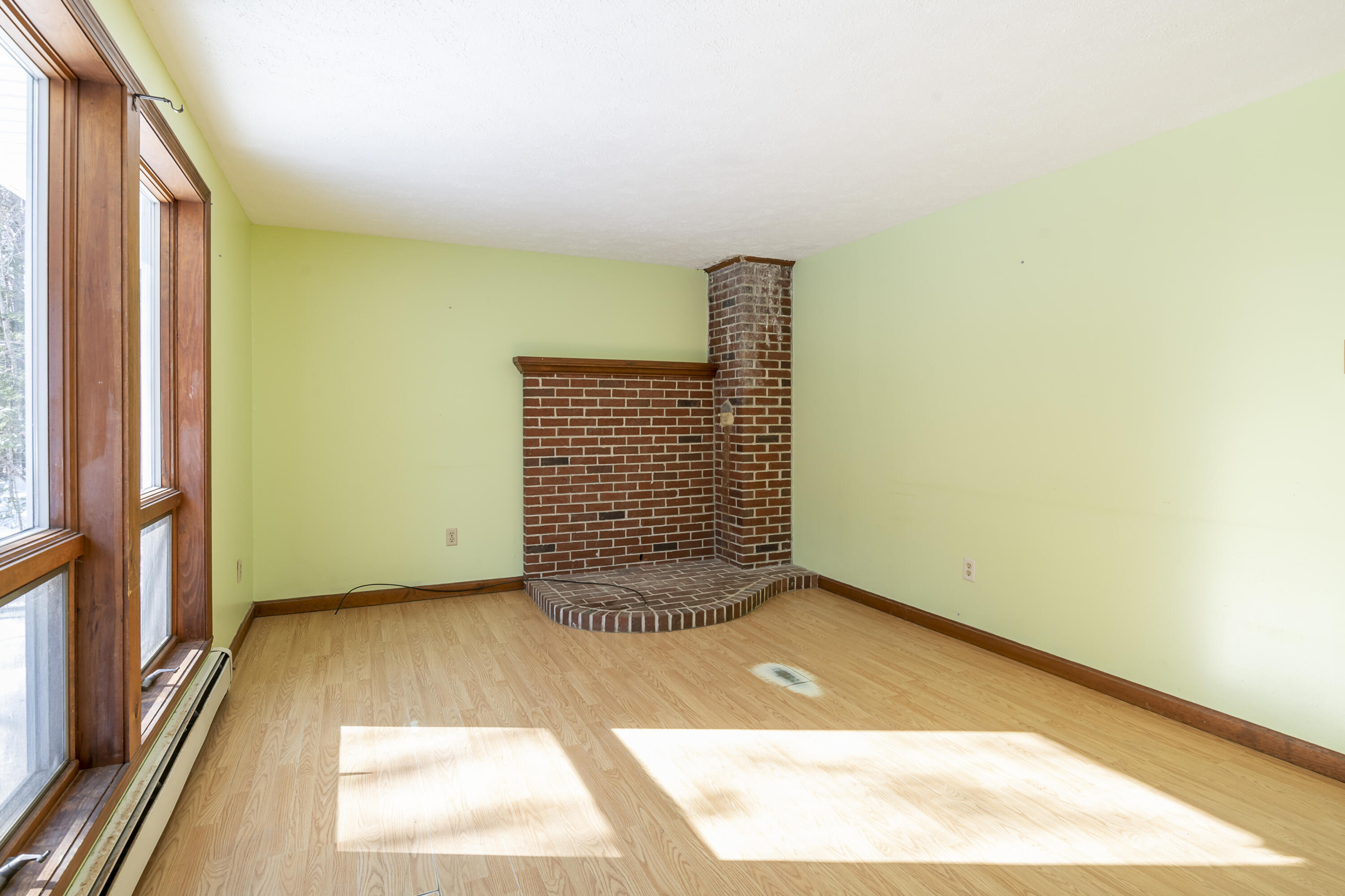 16 Gorham Road Wiscasset ME 04578