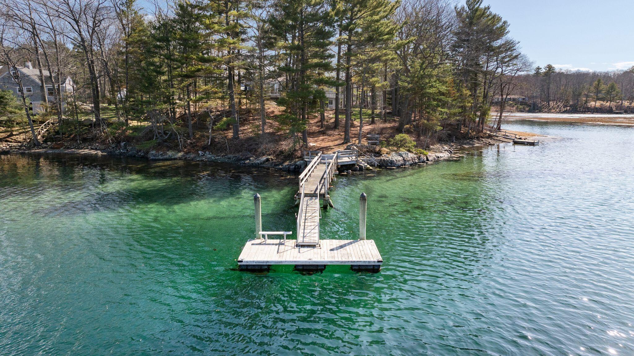 3 Pine Island York ME 03909