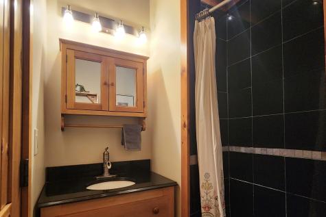 585 River Road Brunswick ME 04011