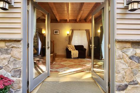 585 River Road Brunswick ME 04011