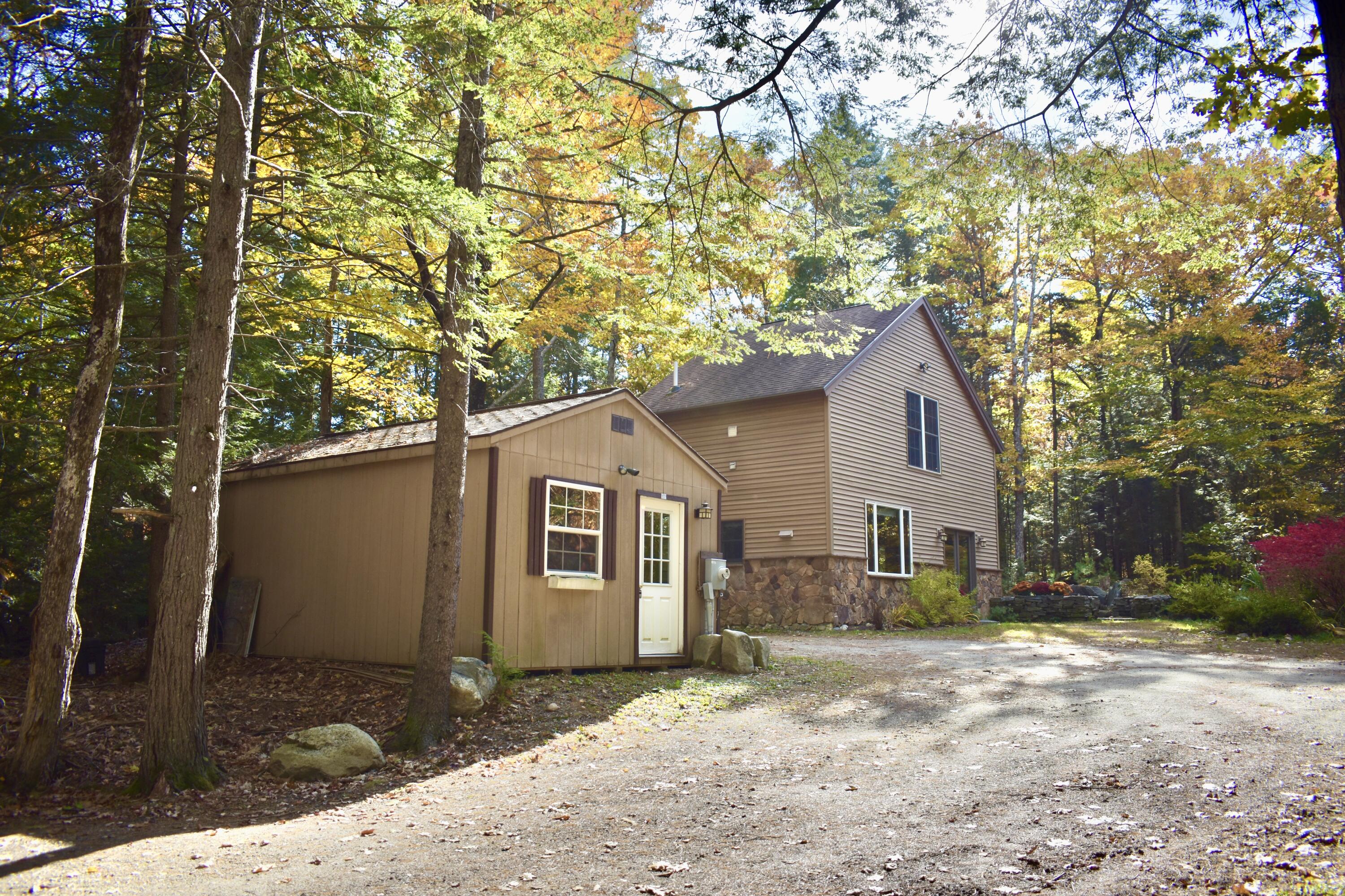 585 River Road Brunswick ME 04011