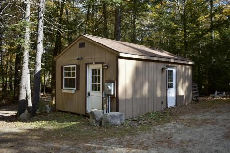 585 River Road Brunswick ME 04011