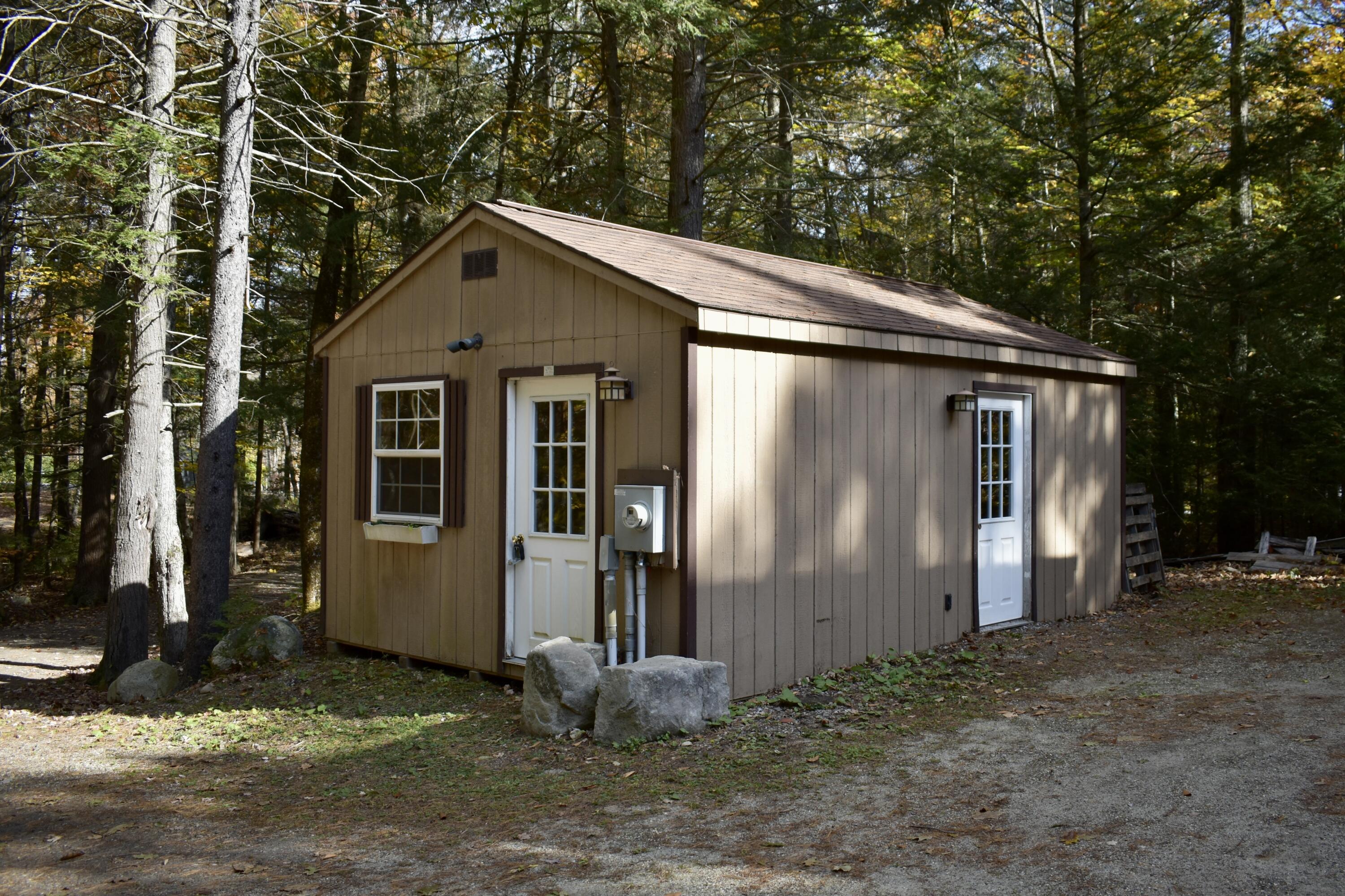 585 River Road Brunswick ME 04011