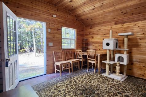 585 River Road Brunswick ME 04011