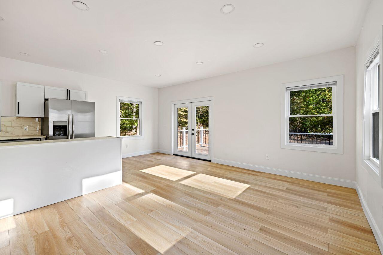 4 Deer Crossing Road Limerick ME 04048