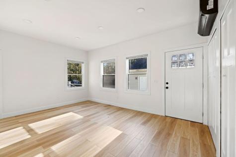 4 Deer Crossing Road Limerick ME 04048