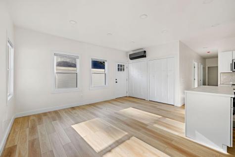 4 Deer Crossing Road Limerick ME 04048