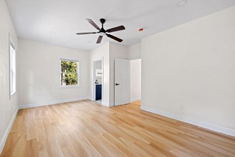 4 Deer Crossing Road Limerick ME 04048