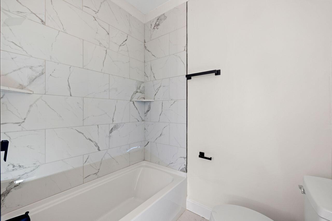 4 Deer Crossing Road Limerick ME 04048