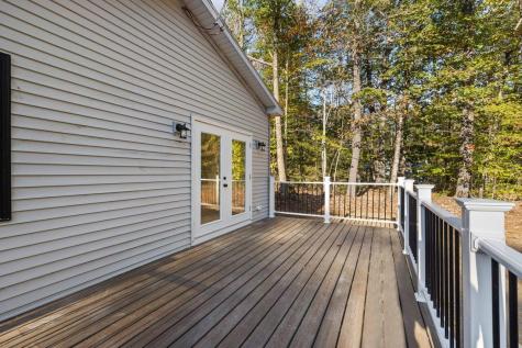 4 Deer Crossing Road Limerick ME 04048