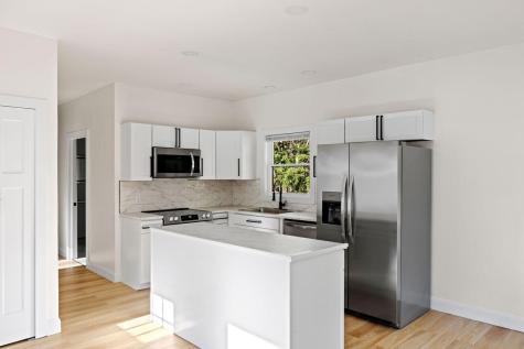 4 Deer Crossing Road Limerick ME 04048