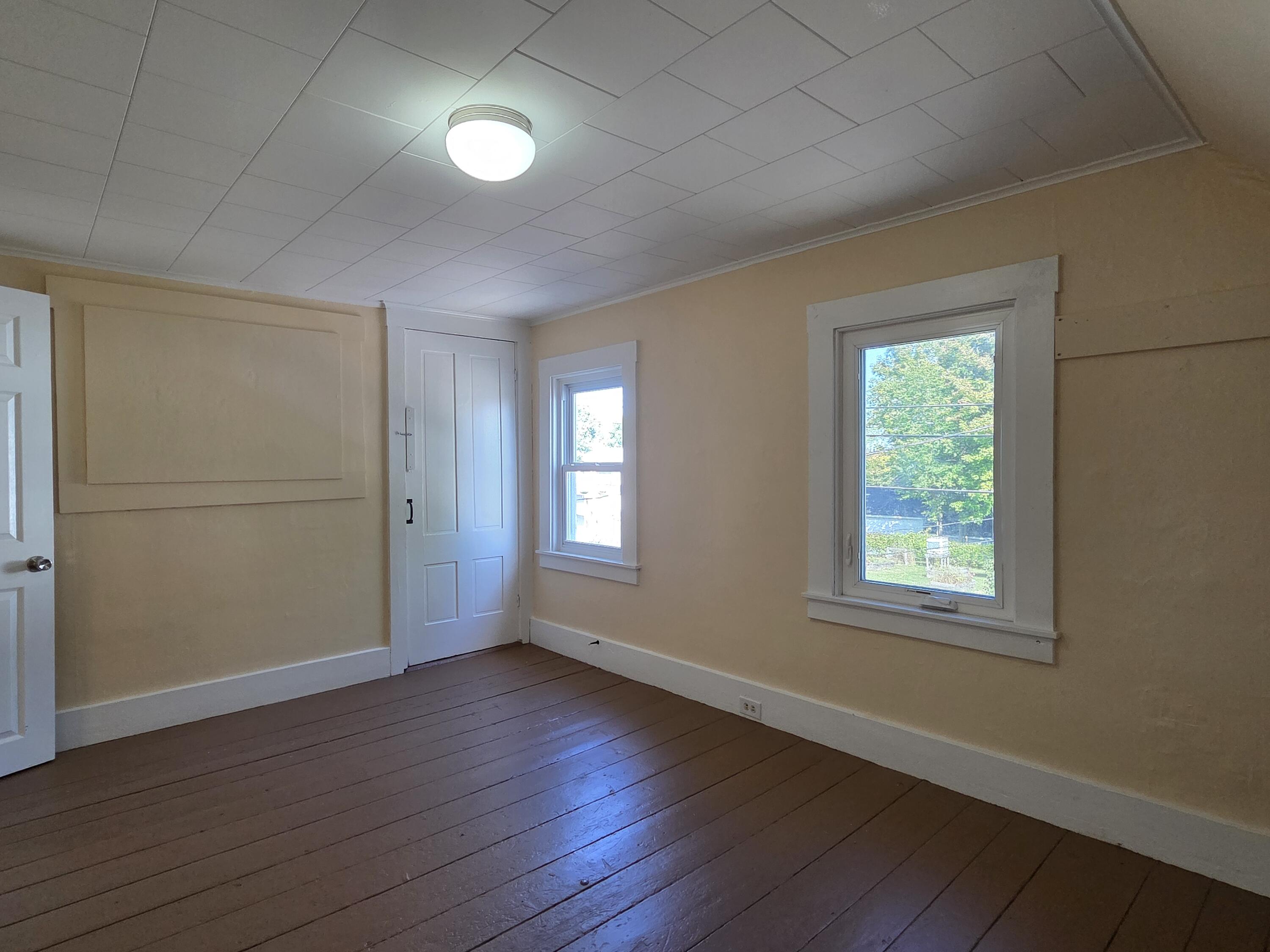 16 Kendall Street Augusta ME 04330
