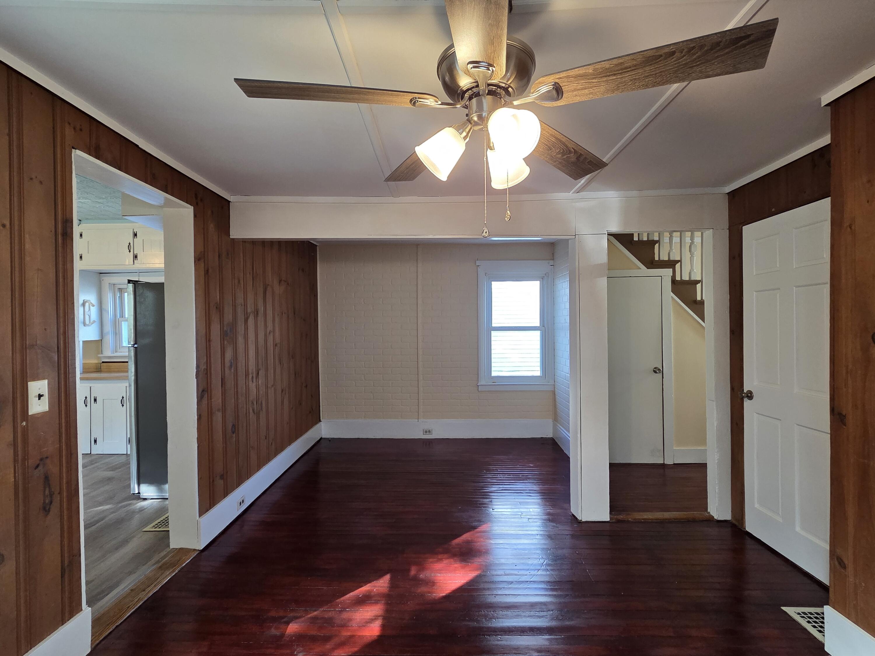 16 Kendall Street Augusta ME 04330