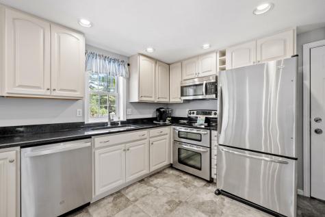 9 Patterson Drive Kennebunk ME 04043