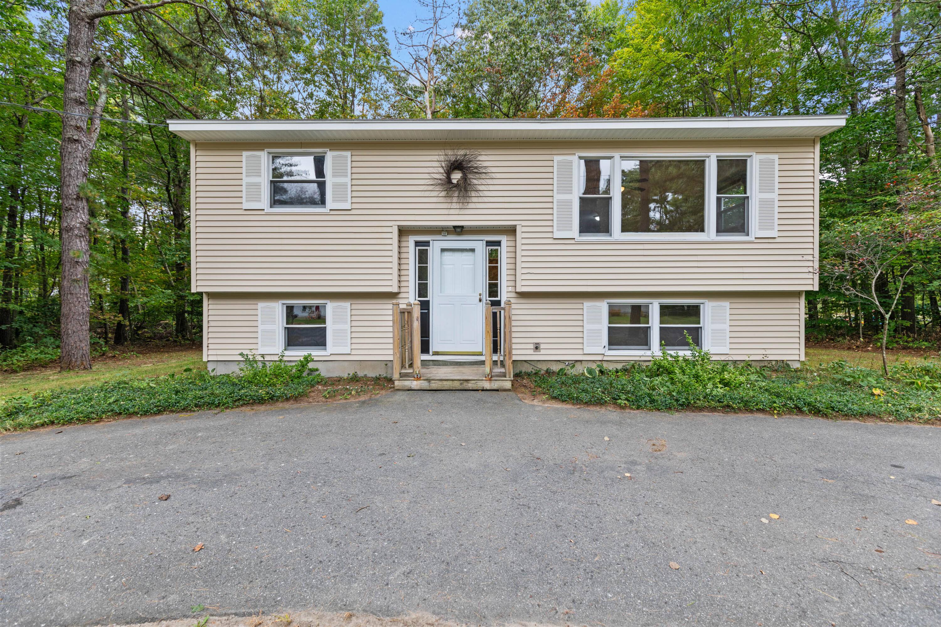 19 Maplewood Avenue Windham ME 04062