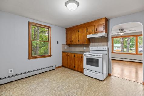 19 Maplewood Avenue Windham ME 04062